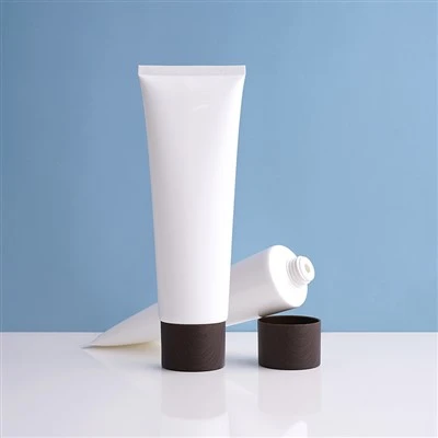 250 ml OEM ODM White Anpassad logotyp Body Lotion Tube med skivans toppkapital